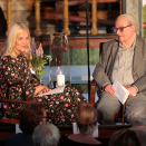 Litteraturtoget 2017: Den kjente salmedikteren Svein Ellingsen møtte Kronprinsessen til samtale om sin diktning i Dypvåg kirke. Foto: Lise Åserud, NTB scanpix.